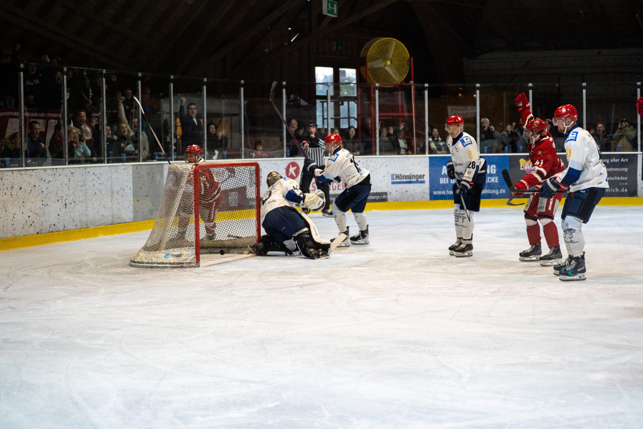 EHC Klostersee – ERV Schweinfurt Mighty Dogs 5:2 (3:0, 2:1, 0:1)